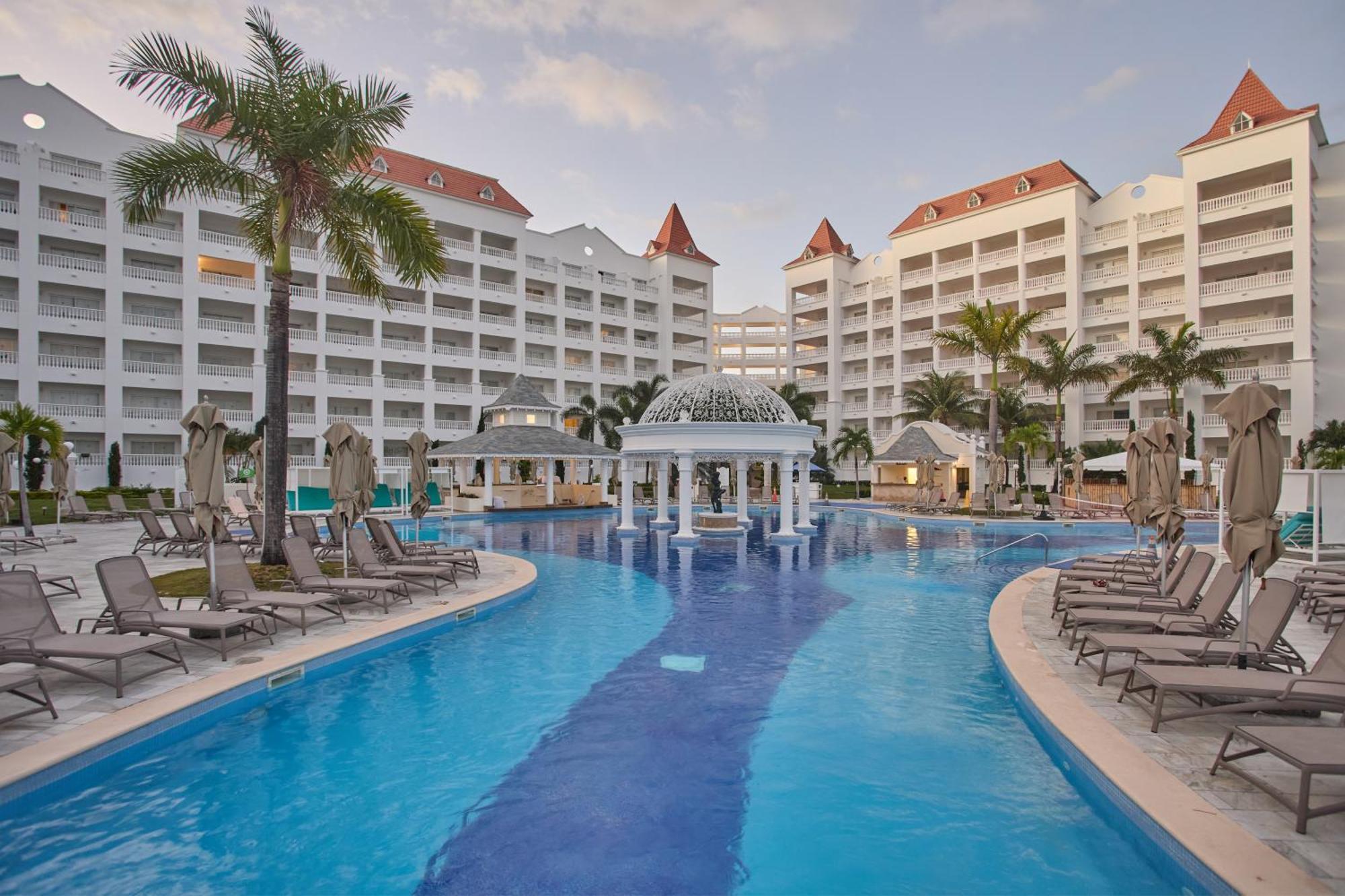 Bahia Principe Luxury Runaway Bay (Adults Only) Exterior foto
